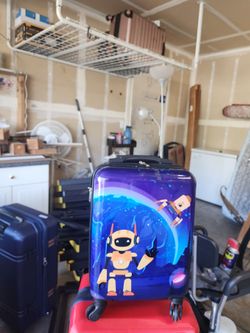 2 Kids Robot Space Hard Shell Carry-On Luggage