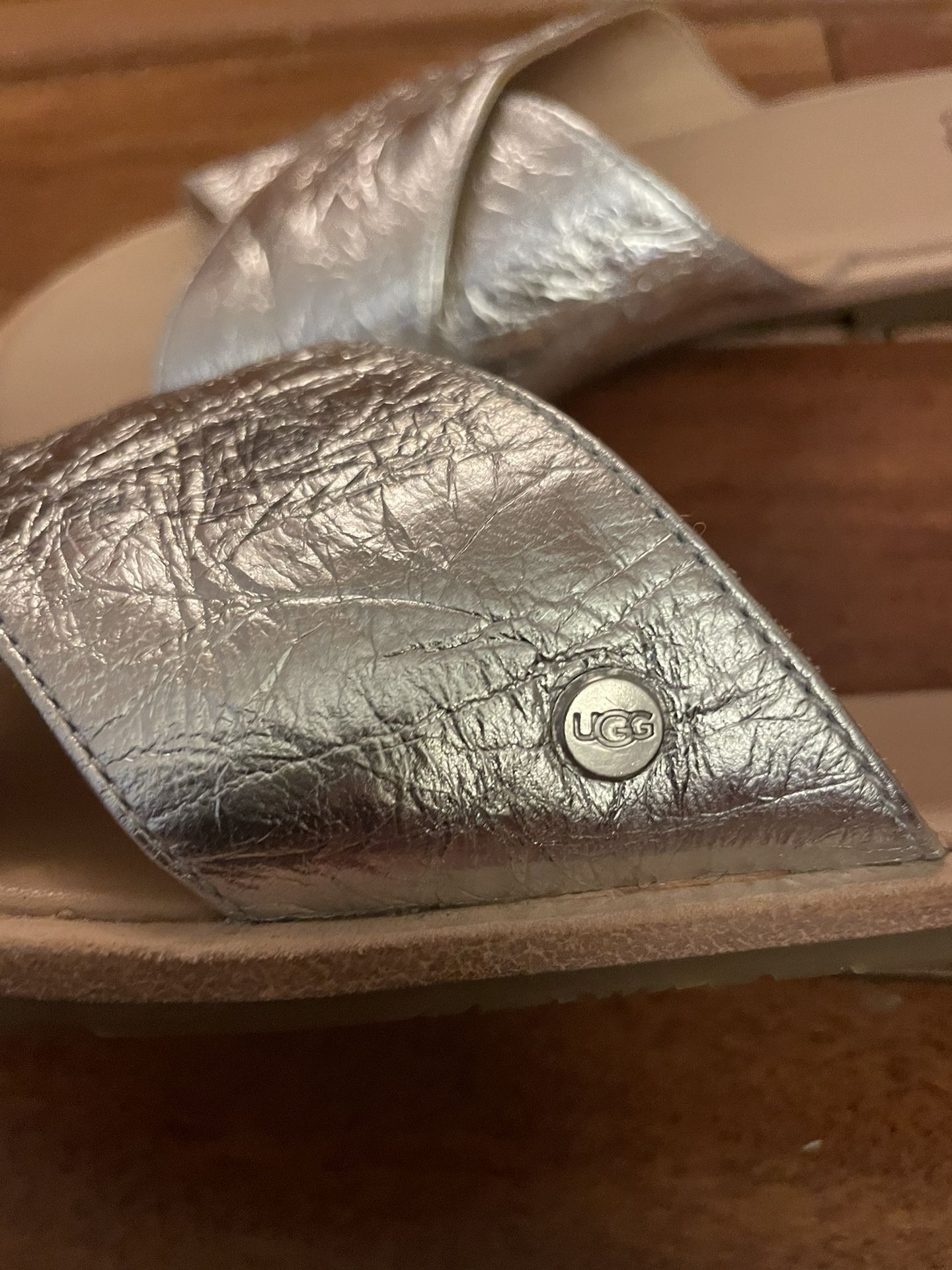 Ugg joni hotsell metallic slide