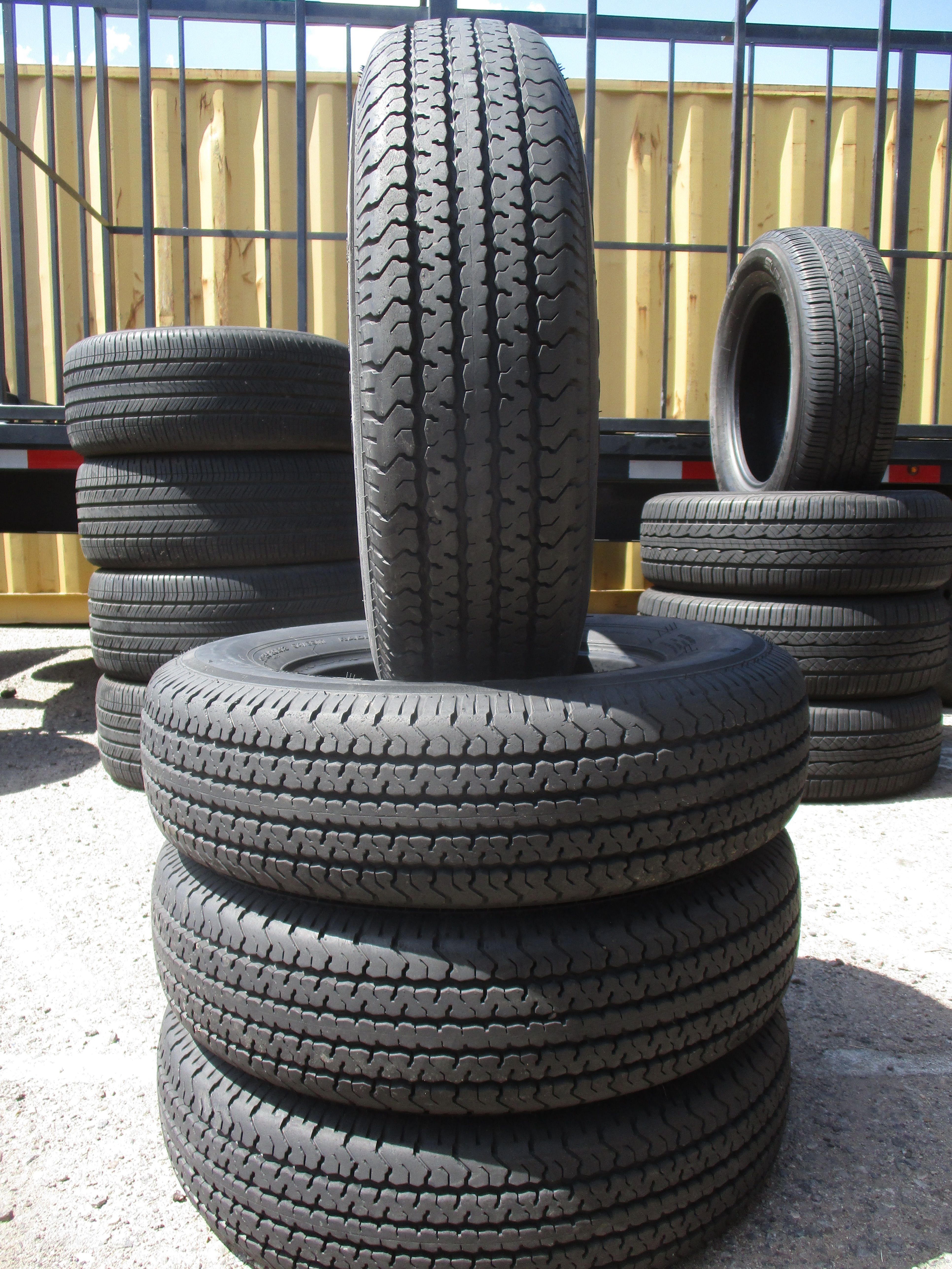 ST 185/80/13 Loadstar Karrier Heavy Duty Trailer Tires