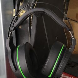 Razer Thresher Ultimate Gaming Headset