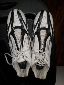 Mens Size 12 Reebok NFL Cleats 