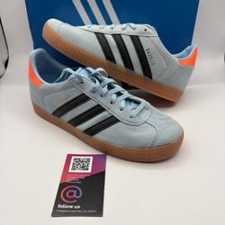 New adidas Gazelle J GS Clear Sky Black Solar Orange Size 4Y