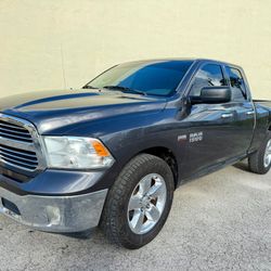 Dodge Ram1500 2016
