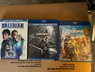 DVD & BLU-RAY MOVIE LOT 12 Movies -$35