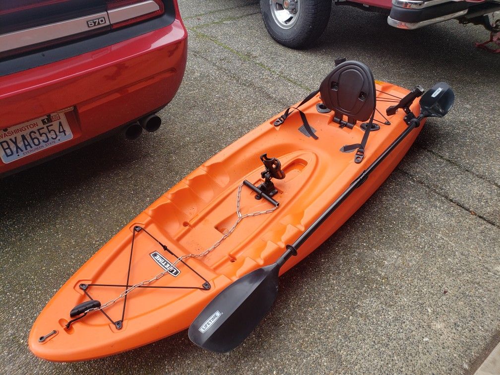 Lifetime Hydros Angler kayak