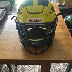 Riddell Speedflex Youth Small Football Helmet