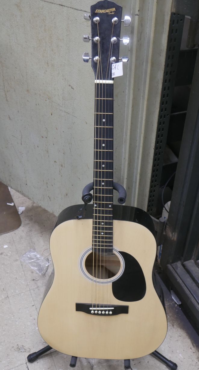 FENDER STARCASTER ACOUSTIC GUITAR 0(contact info removed)21 PRE OWNED 879401-2