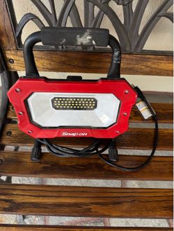 Snap on light