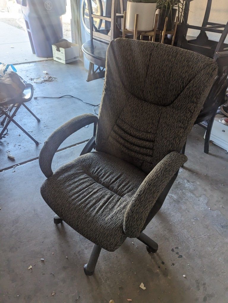 Rolling Office Chair