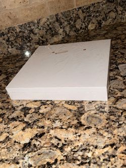 9” x 9” white floating shelf