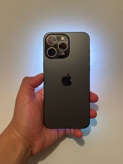 iPhone 15 Pro Max 256GB UNLOCKED