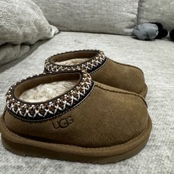 Ugg tasman Toddler
