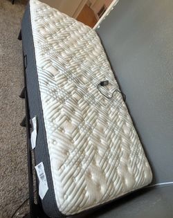 XL Twin Bed