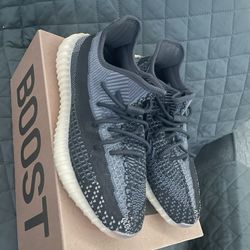 Yeezy Boost 350 v2 ASRIEL 9.5