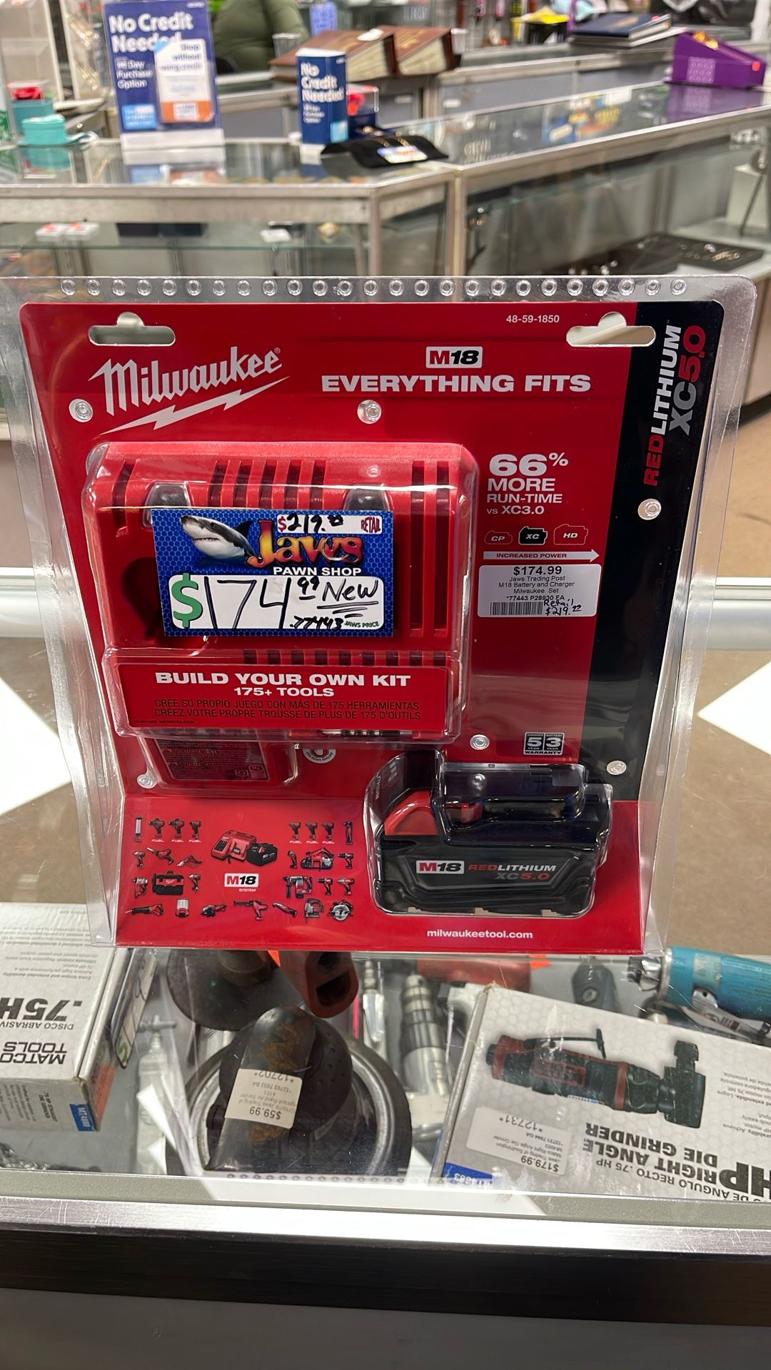 Brand New Milwaukee 18 Battery And Charger Set