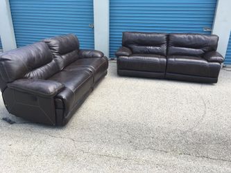 Power Reclining Couches