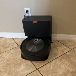 roomba J7+