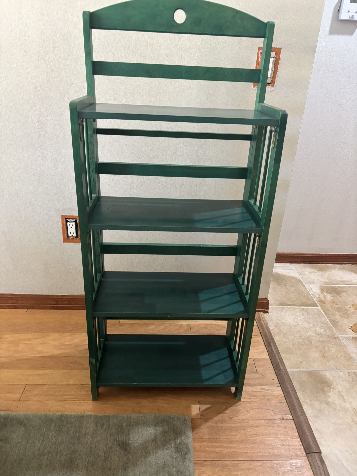 Small Shelving Unit
