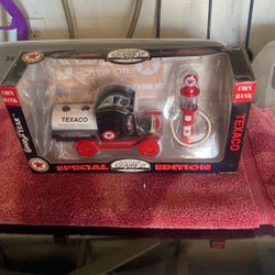 Gearbox Special Edition Texaco Coin Bank