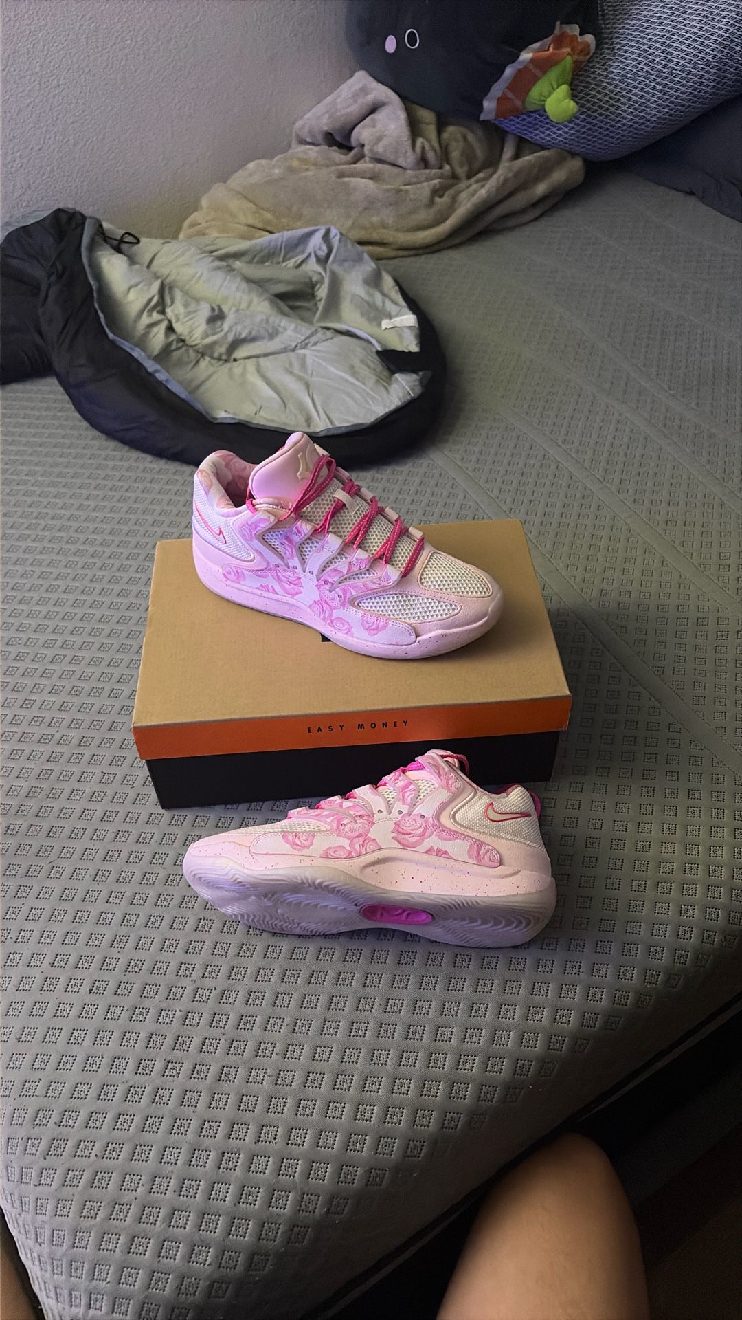 Kd 18 Aunt Pearls