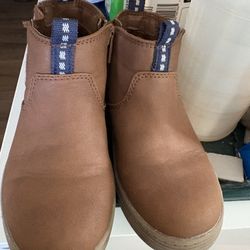 Size 10 Boy Or Girl Boots