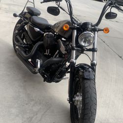 2014 Harley Davidson Sportster