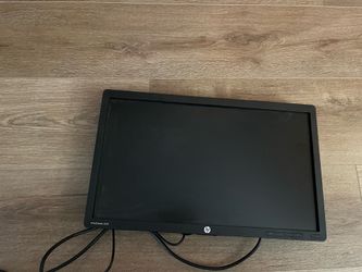 HP EliteDisplay E221