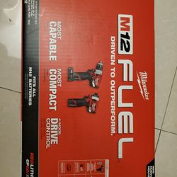 Brand New M12 FUEL 12V Lithium-Ion Brushless Cordless Hammer Drill and Impact Driver Combo Kit w/2 Batteries and Bag (2-Tool)

