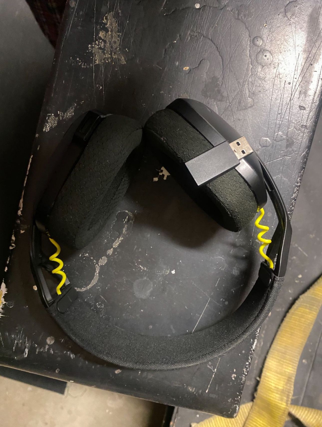 Logitech G435