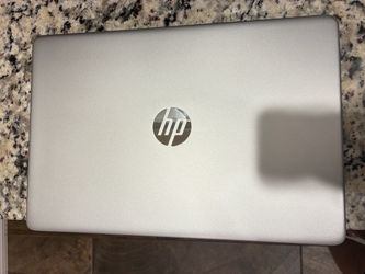 HP Laptop ‘15 (Pentium Gold)