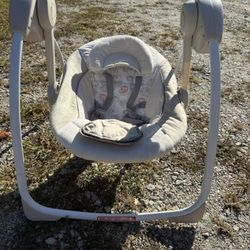 Baby swing
