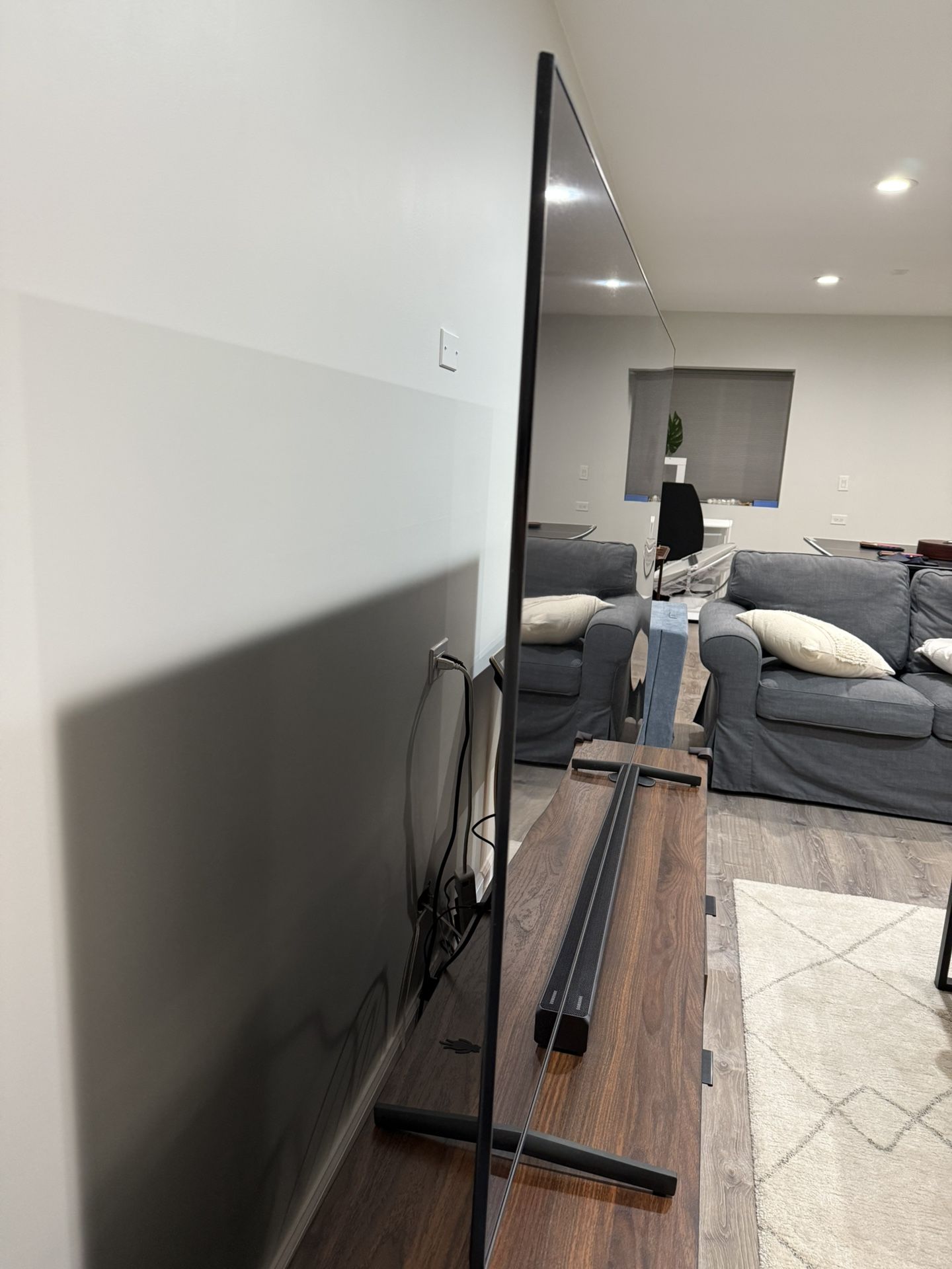 Samsung 75 Inch TV