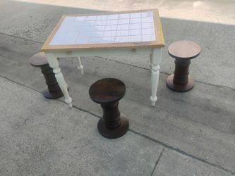 Kitchen table