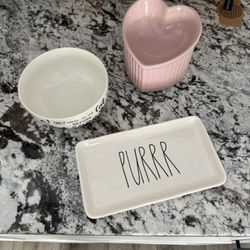 Cat Bowls/dishes