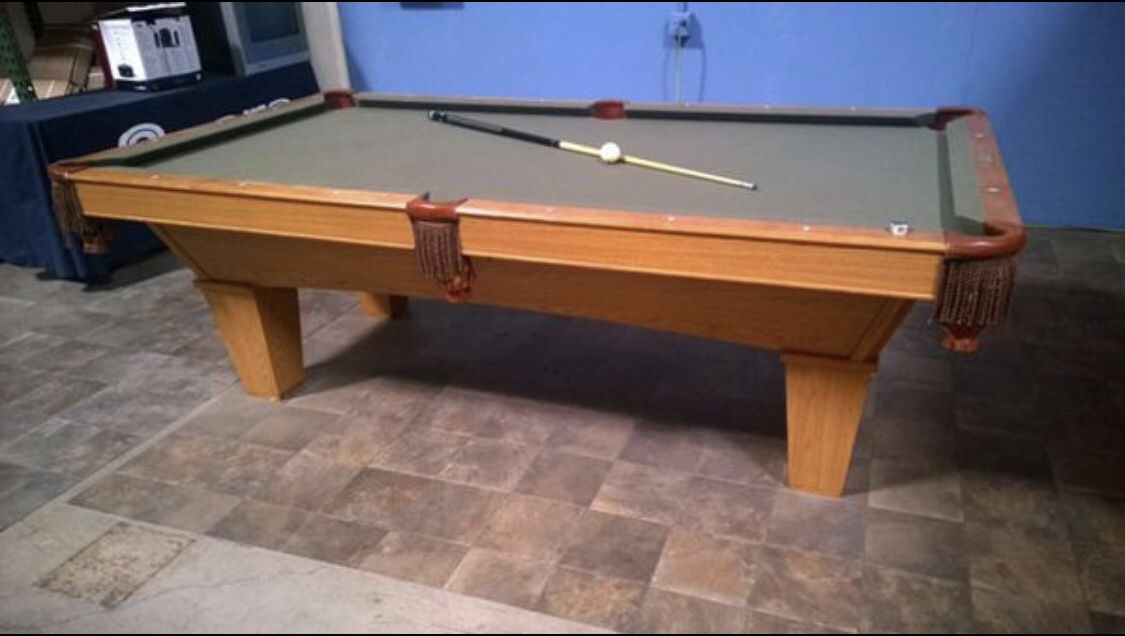 Brunswick Contender Pool Table for Sale in San Diego, CA OfferUp