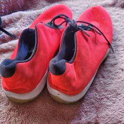 Size 11 Jordans Semi New