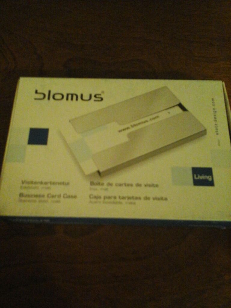 Business card holder