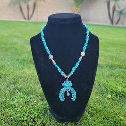 Turquoise Necklace. 18"