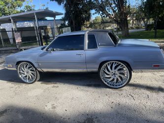 1984 Oldsmobile Cutlass Supreme