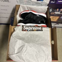 Jordan 11 Low Bred 