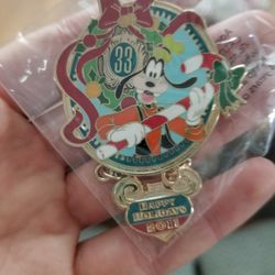 Disney Collectible Pin