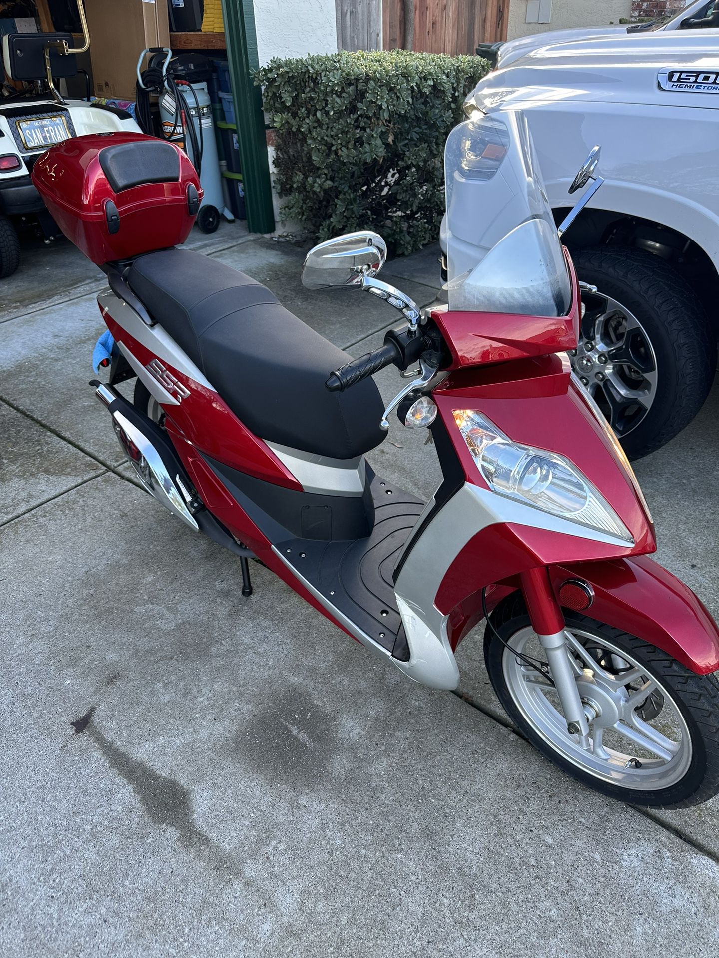 150cc Scooter 