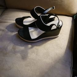 Tommy Hilfiger Sandals