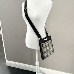 💯 Authentic Burberry Crossbody Bag 