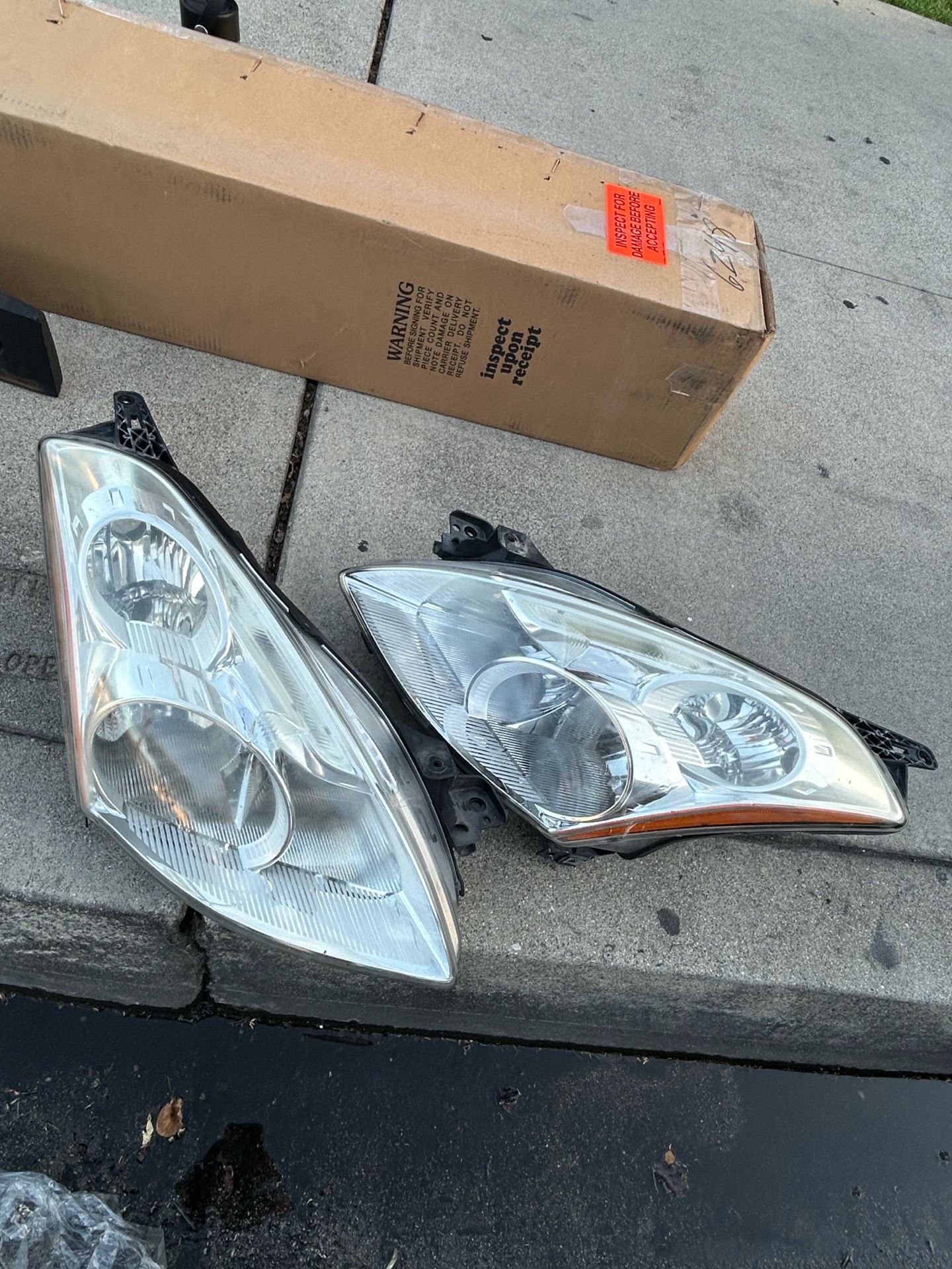 Nissan Altima headlights 2010-2012