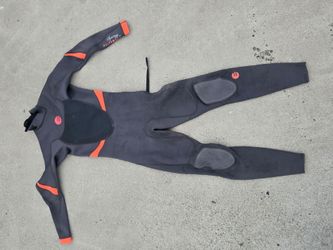 Billabong kid wetsuit (8-10 yes old)