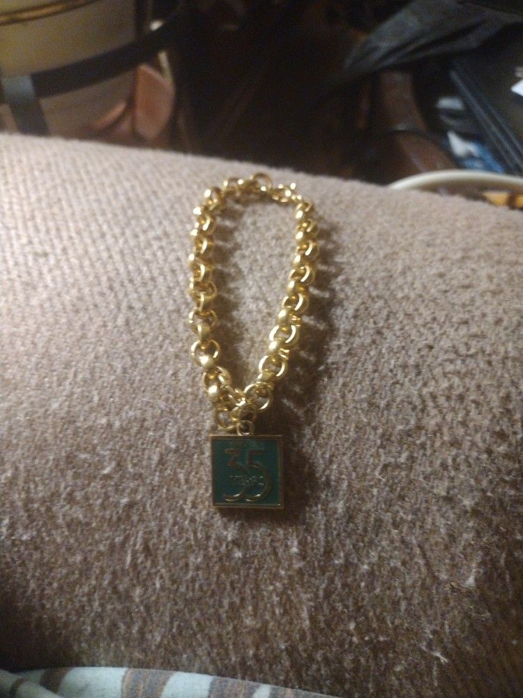 Woman's Charm Bracelet 