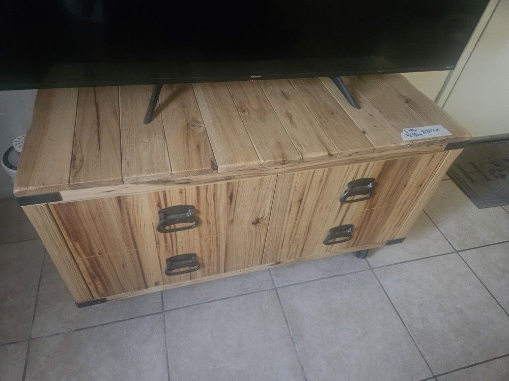 Solid Wood TV Stand