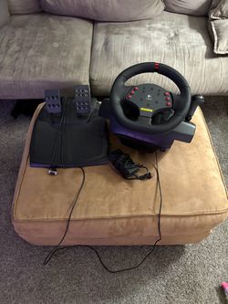 Logitech momo racing wheel