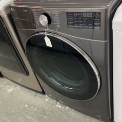 New Scratch And Dent LG Dryer. 1 Year Warranty 